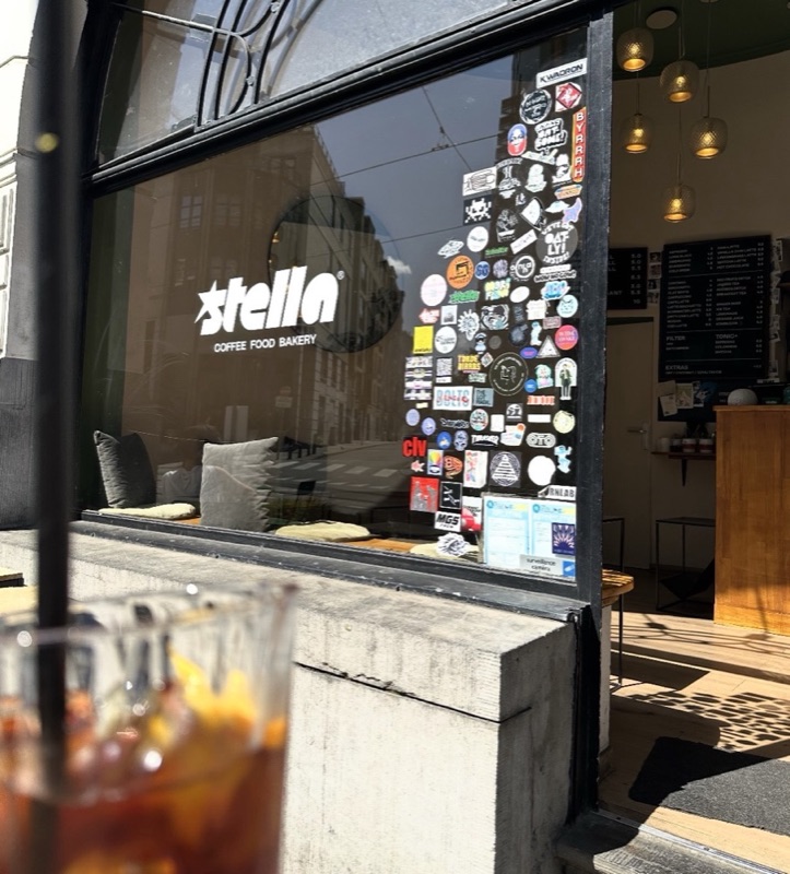 Stella Takeaway Corner coffee shop